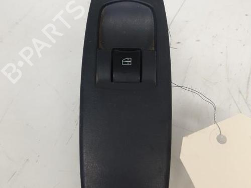 Used Right front window switch Right front window switch RENAULT KOLEOS I (HY_) 2.0 dCi (HY0K) (150 hp) 26426960 26426960