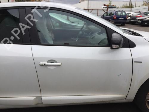 Used Right front window switch RENAULT MEGANE III Hatchback (BZ0/1_, B3_) 1.2 TCe (BZ2B, BZ11) (116 hp) 30203991