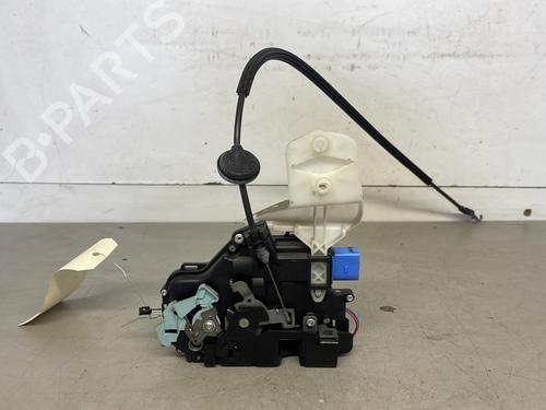 Vergrendeling links achter VW TOURAN (1T3) 2.0 TDI (140 hp) 26418538