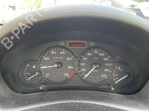 Used Instrument cluster Instrument cluster PEUGEOT 206 Hatchback (2A/C) [1998-2012] 36572204 36572204