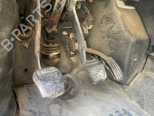 Used Pedal Pedal 38344256 38344256