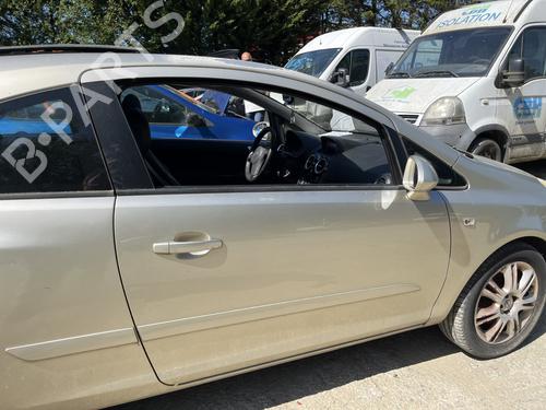 Used Front right window mechanism Front right window mechanism OPEL CORSA D (S07) 1.3 CDTI (L08, L68) (90 hp) 35992197 35992197