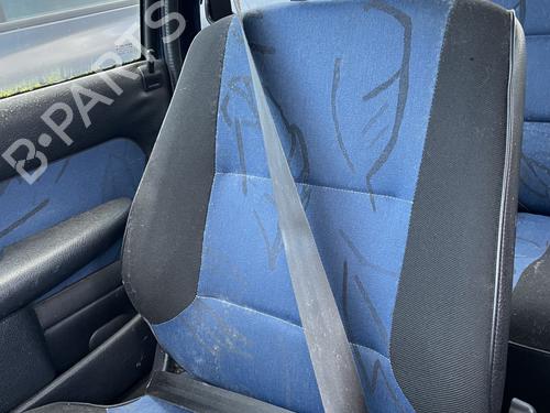 Gurtschloss für PEUGEOT 106 II (1A_, 1C_) 1.1 i (60 hp) 31669652