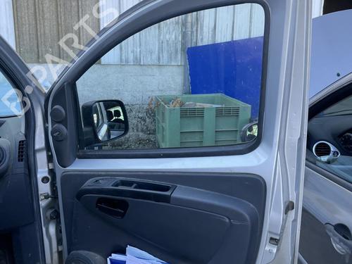 Right front door FIAT QUBO (225_) 1.3 D Multijet (225CXB1A, 225AXB1A, 225CXB11, 225AXB11,... | BP27275015C3 