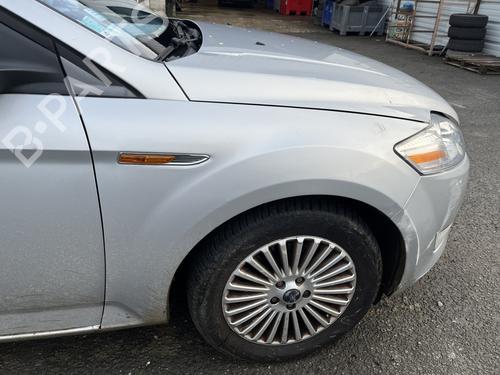 Forskærm Højre FORD MONDEO IV Turnier (BA7) 2.0 TDCi (136 hp) 33172007