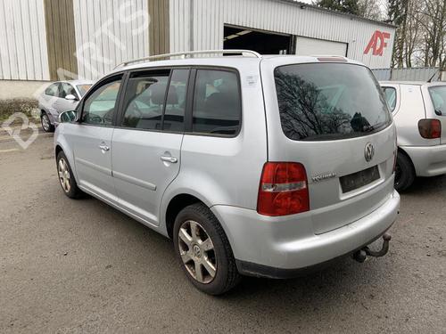 Left rear window motor VW TOURAN (1T1, 1T2) 2.0 TDI | BP26422626E23 