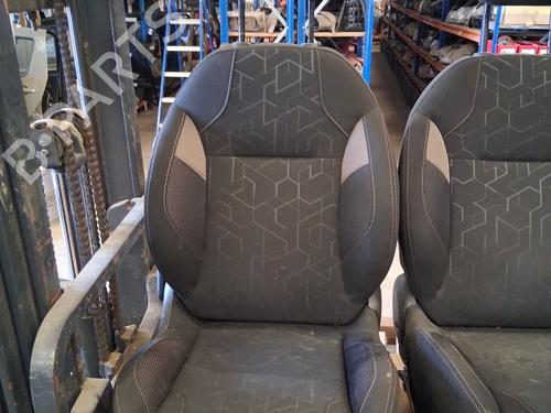 Used Seats set Seats set PEUGEOT 2008 I (CU_) 1.6 HDi (92 hp) 33171843 33171843