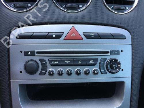 Used Radio PEUGEOT 308 SW I (4E_, 4H_) 1.6 HDi (109 hp) 26714439