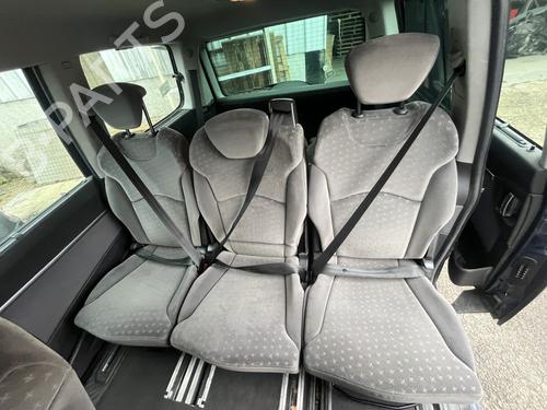 BP30698862C17 main image