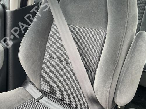 Used Front right seatbelt Front right seatbelt PEUGEOT 207 (WA_, WC_) 1.6 HDi (90 hp) 33204381 33204381