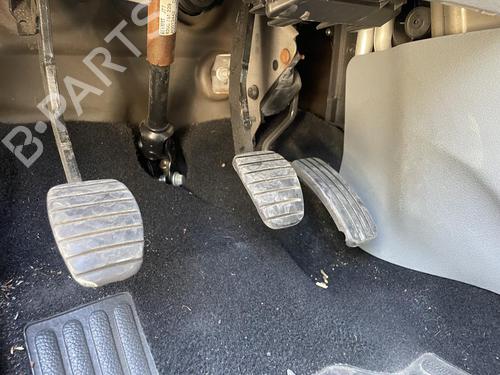 Pedal Pedal 38476937 38476937