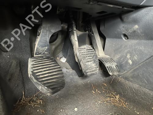 Used Pedal Pedal PEUGEOT 5008 (0U_, 0E_) 1.6 HDi (112 hp) 33047440 33047440