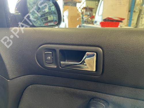 Used Right front window switch Right front window switch VW GOLF III (1H1) [1989-2000] 33654328 33654328