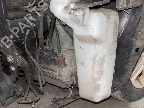 Used Windscreen washer tank SEAT IBIZA III (6L1) 1.9 TDI (100 hp) 30080434