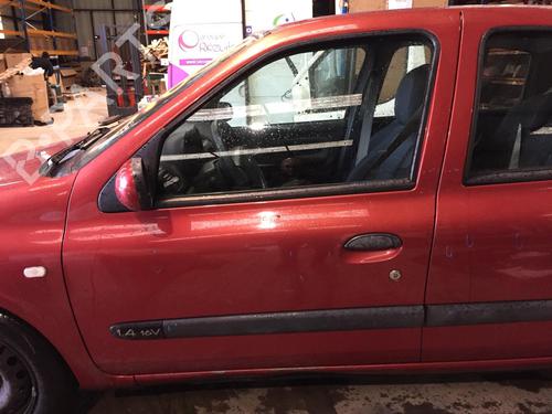 Używane Drzwi przednie lewe RENAULT CLIO II (BB_, CB_) 1.4 16V (B/CB0P, BB13) (98 hp) 29456280