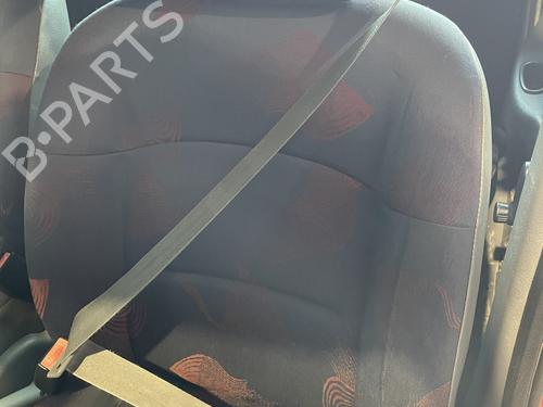 Engache cinturón RENAULT CLIO II Hatchback Van (SB0/1/2_) 1.9 D (SB0R) (54 hp) 31904469