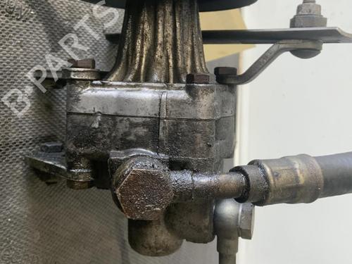 Used Steering pump Steering pump BMW 5 (E34) 525 i (170 hp) 26427998 26427998