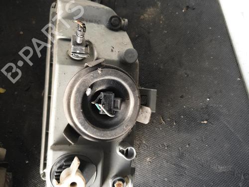Used Right headlight Right headlight FIAT PUNTO (176_) 55 1.1 (54 hp) 26427682 26427682