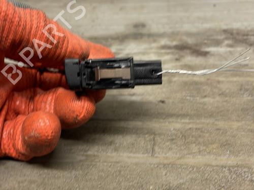 Warning switch VW PASSAT B7 Variant (365) 1.6 TDI | BP31322483I22 