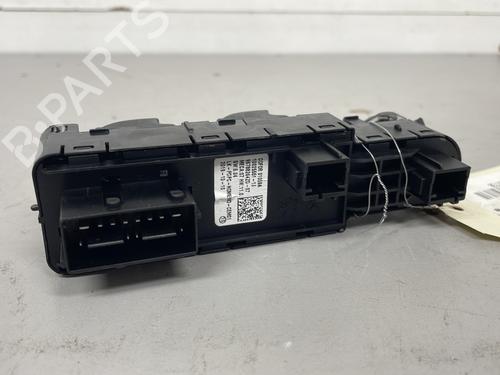 Used Switch Switch CITROËN C3 AIRCROSS II (2R_, 2C_) 1.2 PureTech 110 (2RHNZB, 2RHNZW, 2RHNPX, 2RHNPJ) (110 hp) 26419779 26419779