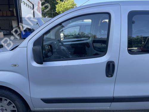 Used Left front door FIAT QUBO (225_) 1.3 D Multijet (225CXB1A, 225AXB1A, 225CXB11, 225AXB11,... (75 hp) 27275016