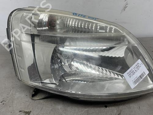 Used Right headlight PEUGEOT PARTNER MPV (5_, G_) 1.6 HDi 90 (90 hp) 31997959