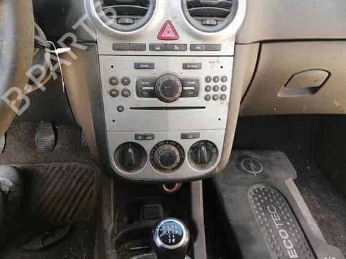 Used Radio OPEL CORSA D (S07) 1.3 CDTI (L08, L68) (75 hp) 26415140