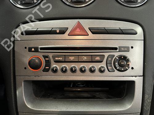 Used Radio Radio PEUGEOT 308 I (4A_, 4C_) 1.6 HDi (109 hp) 33171921 33171921