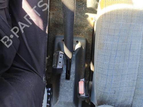 Sikkerhedssele-spænde Sikkerhedssele-spænde PEUGEOT 205 I (741A/C) 1.1 (49 hp) 37008068 37008068