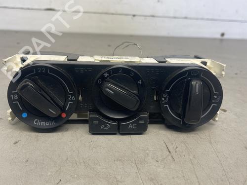 Used Climate control VW POLO V (6R1, 6C1) 1.2 (70 hp) 26423601