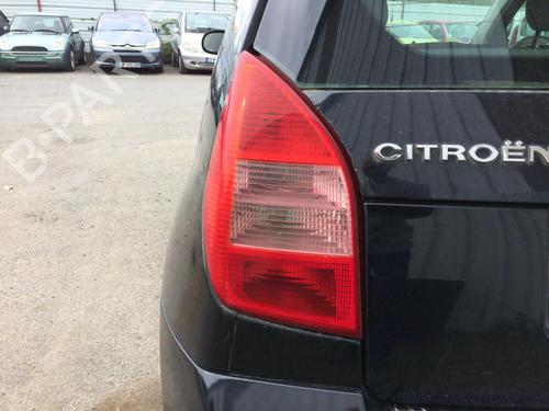 Used Left taillight CITROËN C2 (JM_) 1.1 (60 hp) 28808974