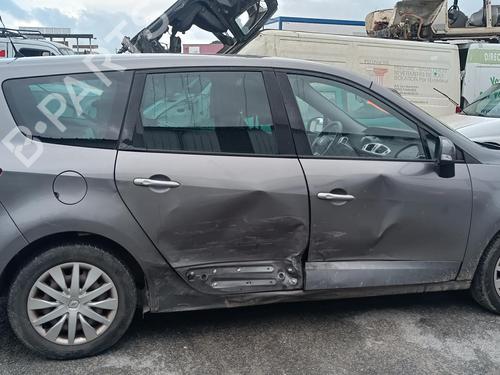 Fuse box RENAULT GRAND SCÉNIC III (JZ0/1_) 1.5 dCi (JZ09, JZ0D, JZ10, JZ14, JZ1G, JZ29, JZ2C) | BP26416847E1