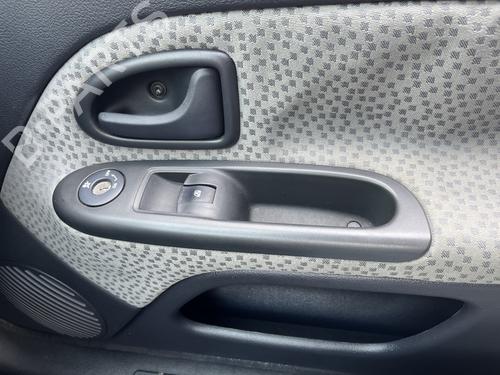 Used Right front window switch Right front window switch 36941768 36941768