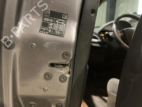 Used Front left lock RENAULT MEGANE III Hatchback (BZ0/1_, B3_) 1.9 dCi (BZ0N, BZ0J) (131 hp) 26417204