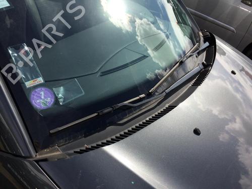 Used Front windshield wiper arm CITROËN C3 II (SC_) 1.0 VTi 68 (68 hp) 28953439