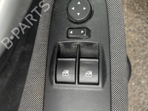 Used Left front window switch Left front window switch FIAT PUNTO EVO (199_) 1.3 D Multijet (199AXC1A, 199BXC1A, 199AXT1A, 199BXT1A) (75 hp) 33118294 33118294