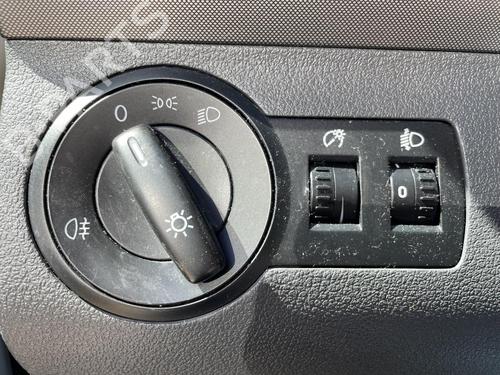 Mando luces Mando luces VW TOURAN (1T1, 1T2) 1.9 TDI (105 hp) 36057324 36057324