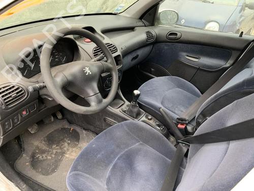 Expansion tank PEUGEOT 206 Hatchback (2A/C) 2.0 HDI 90 | BP26422568C120 