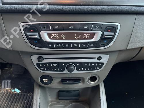 Commande Chauffage RENAULT MEGANE III Grandtour (KZ0/1) 1.5 dCi (KZ09, KZ0D, KZ1G, KZ29, KZ14, KZ1W, KZ10, KZ1F,... (110 hp) 32093930