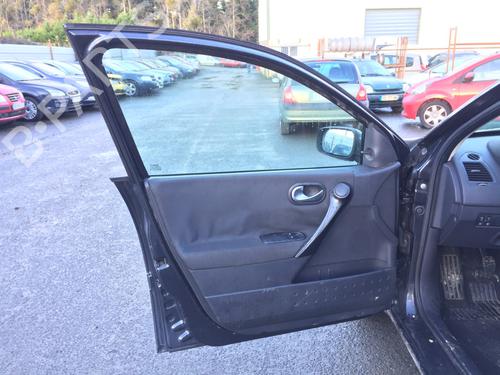 Used Left front door Left front door RENAULT MEGANE II (BM0/1_, CM0/1_) 1.5 dCi (BM1E, CM1E) (106 hp) 30771771 30771771