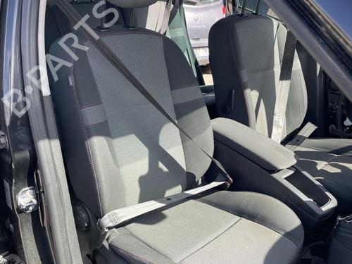 Used Front right seatbelt Front right seatbelt RENAULT SCÉNIC III (JZ0/1_) 1.2 TCe (116 hp) 33657562 33657562