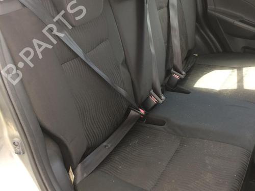 Sikkerhetsbelte-spenne SUZUKI SWIFT IV (FZ, NZ) 1.3 DDiS (AZG413D, ZC02S, ZC92S) 8495068L005PK
