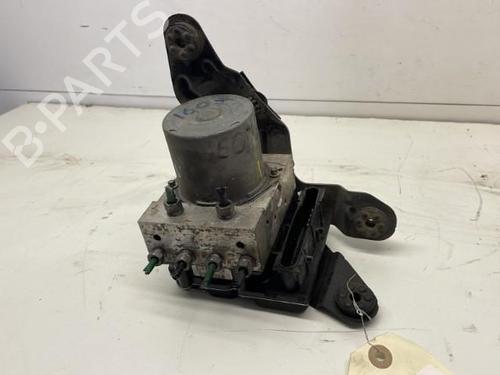 Used ABS pump RENAULT MEGANE II Estate (KM0/1_) 1.5 dCi (KM16, KM1E) (106 hp) 26427254