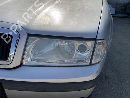 Used Left headlight SKODA OCTAVIA I Combi (1U5) 1.6 (102 hp) 26886932