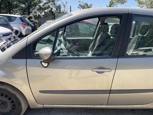 dr-venstre-fortil-renault-modus-grand-modus-fjp0_-2004-38476903 main image