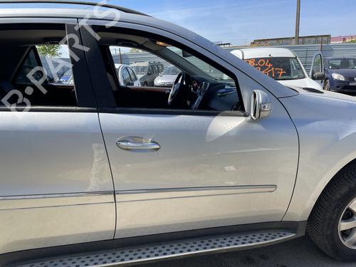 Used Right front door MERCEDES-BENZ M-CLASS (W164) ML 320 CDI 4-matic (164.122) (224 hp) 26420651