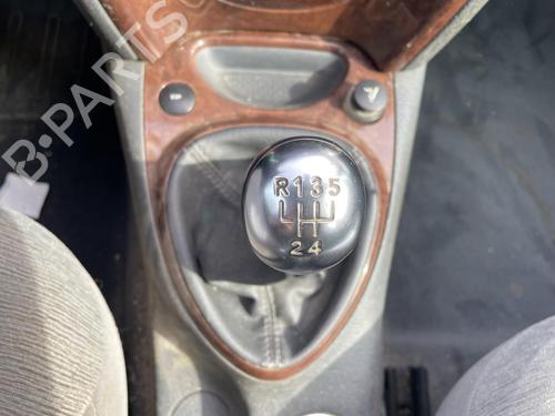 Used Gear lever Gear lever CITROËN C5 I (DC_) 2.0 HDi (DCRHZB, DCRHZE) (109 hp) 36285786 36285786