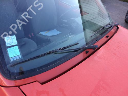 Used Front windshield wiper arm RENAULT SUPER 5 (B/C40_) 1.4 Cat (B/C/407) (58 hp) 27818992