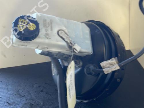 Used Servo brake FORD KUGA I 2.0 TDCi (140 hp) 26422388