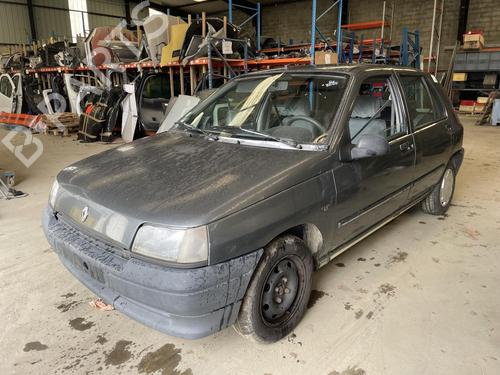 Left headlight RENAULT CLIO I (B/C57_, 5/357_) 1.9 D (B/C/S576, B/C/S57L) | BP30153483C28 